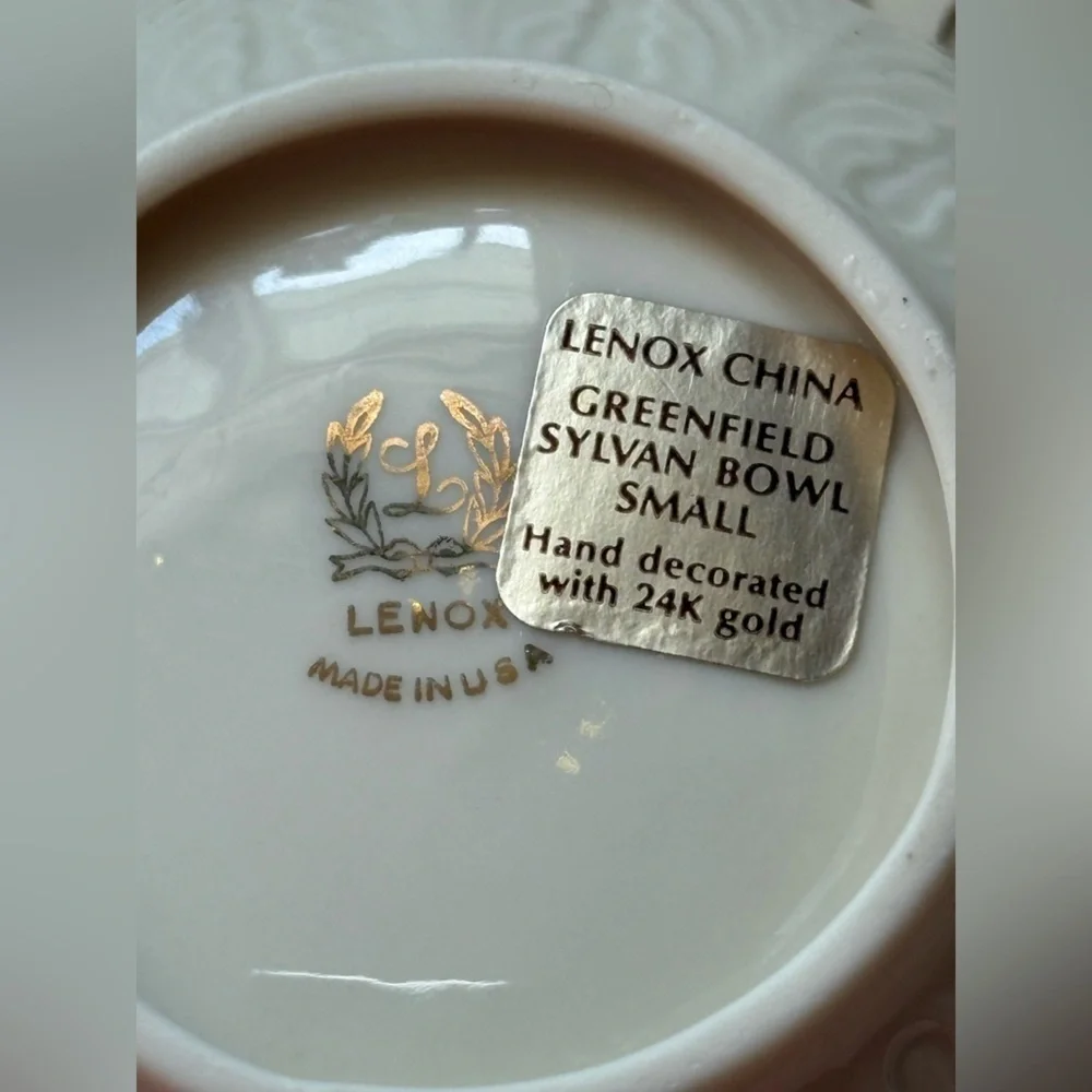 Lenox China Greenfield Sylvan Small Bowls Hand decorated w/24K gold. Set of 2